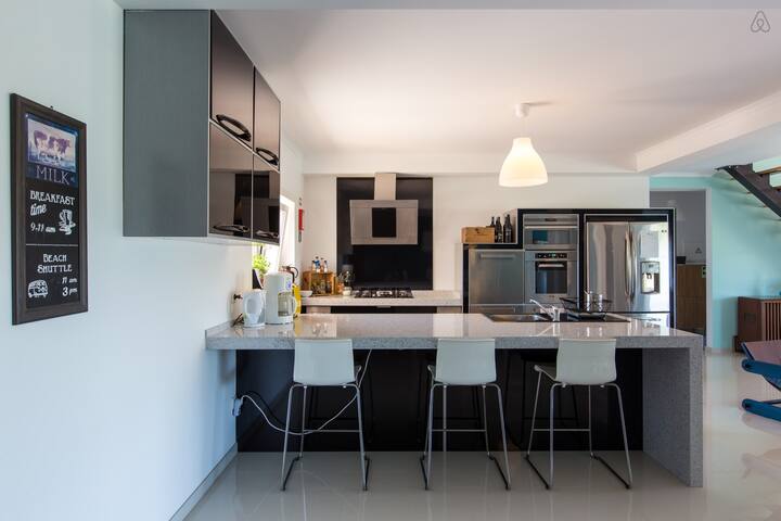 Private Villa The Maverick 1. Surf. Yoga. Relax gallery image 5