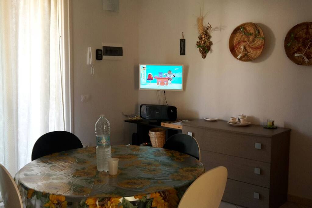 Soggiorno tv satellitare