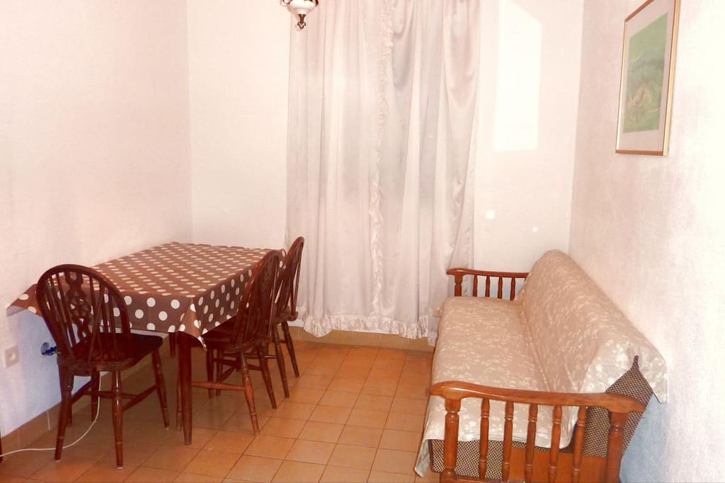 Dining room, Surface: 9 m²