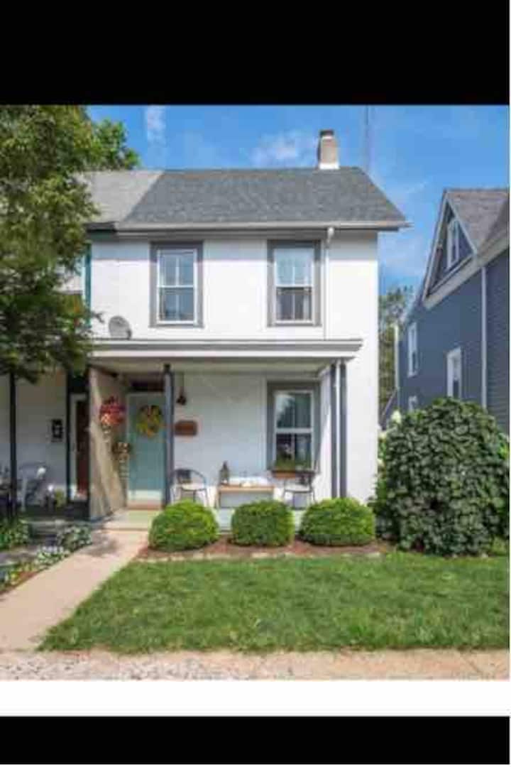 Square Vacation Rentals & Homes Pennsylvania, United States