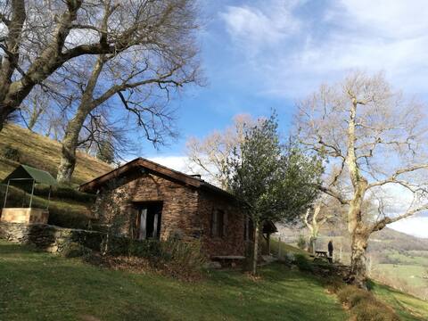The kayolar or the little house on the meadow...