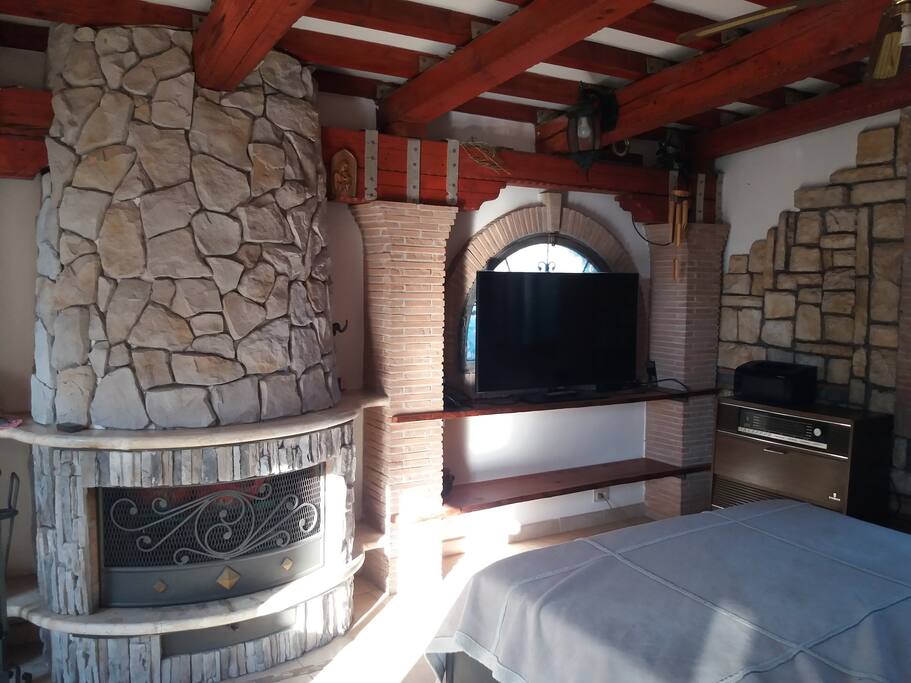1st bedroom