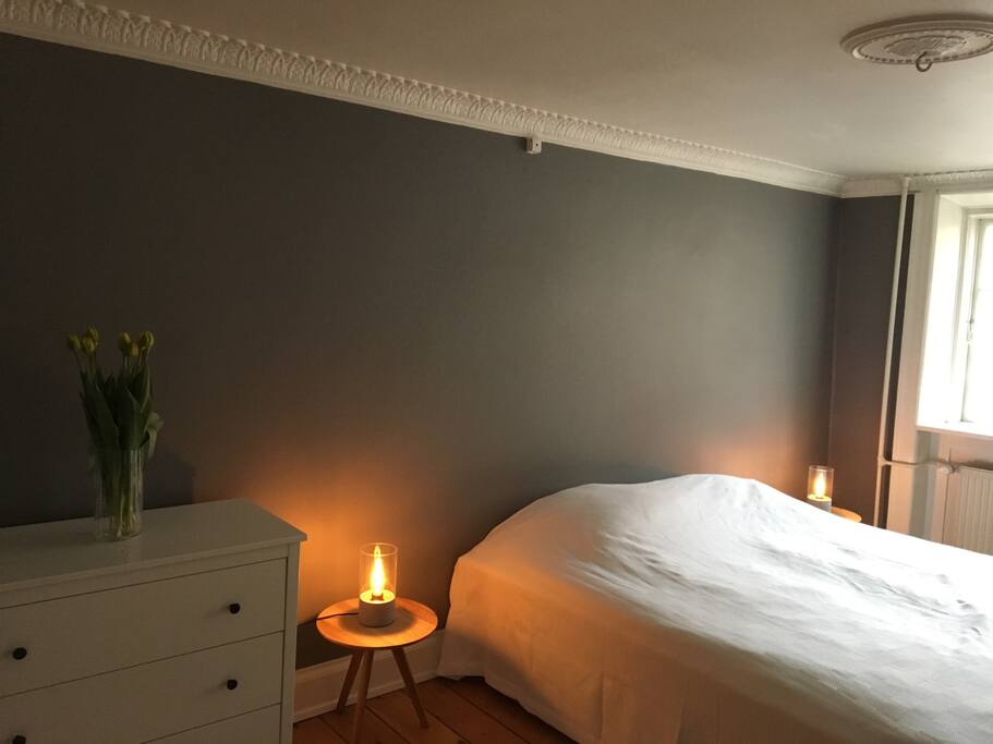 Bedroom (the double bed can be separeted as two single beds)