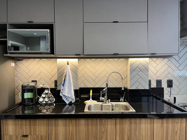 Complete apart close to Leblon beach and subway gallery image 4