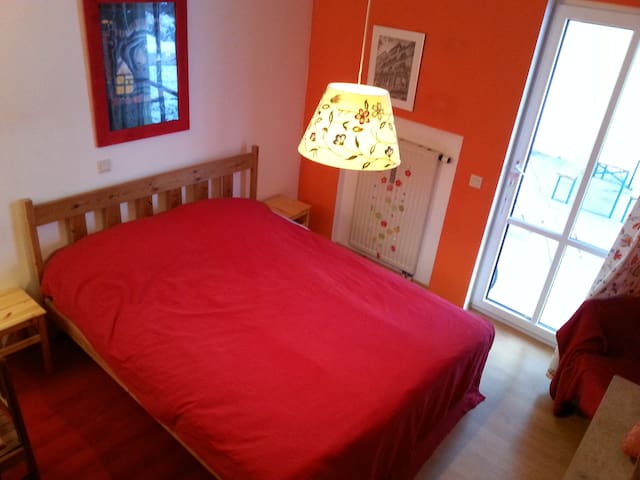 2 beautiful rooms in Taufkirchen near Munich
