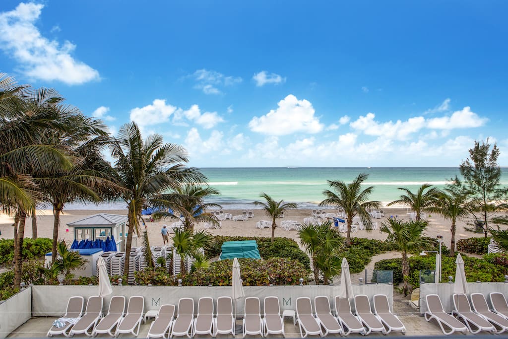 It has panoramic views of the Atlantic Ocean and intercostal waterways