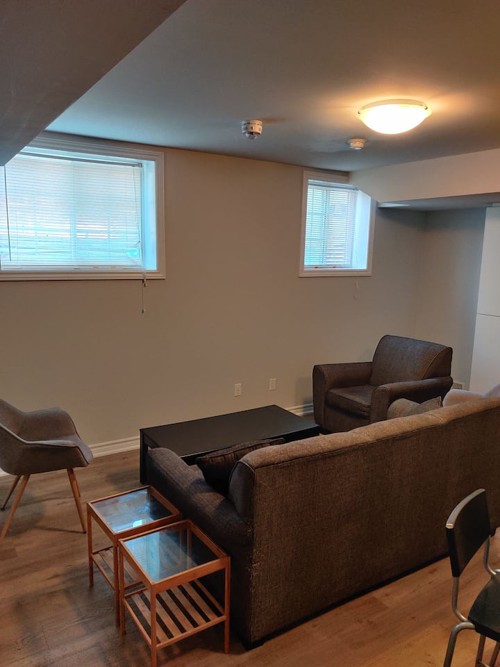 Cozy Barrie North Apartment - Barrie