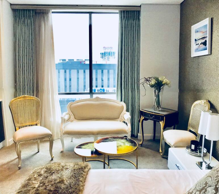 sitting area