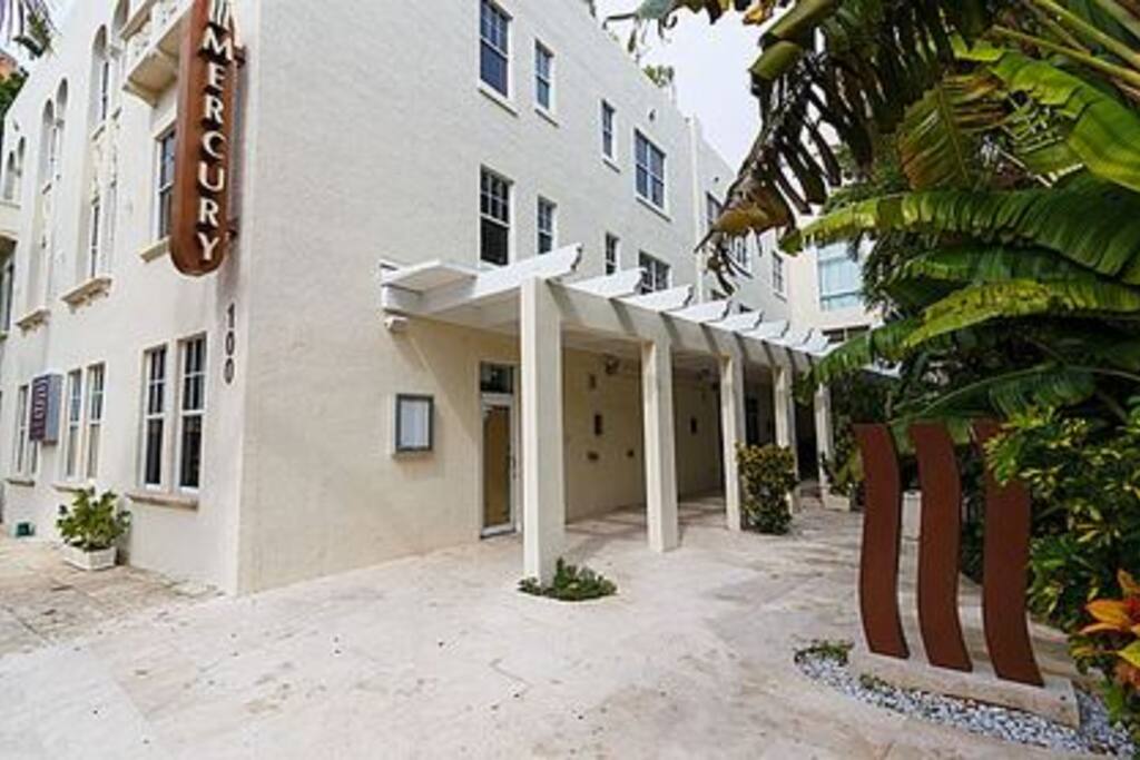 BUILDING ENTRANCE