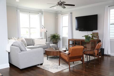 Trendy home in Lively Southside