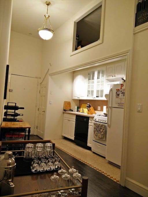 Full kitchen and bar cart