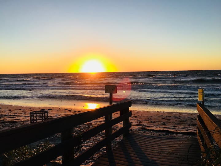 Enjoy Pura Vida On Indian Rocks Beach Florida - Indian Rocks Beach, FL