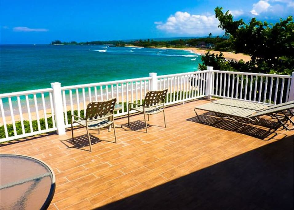 Upper level deck