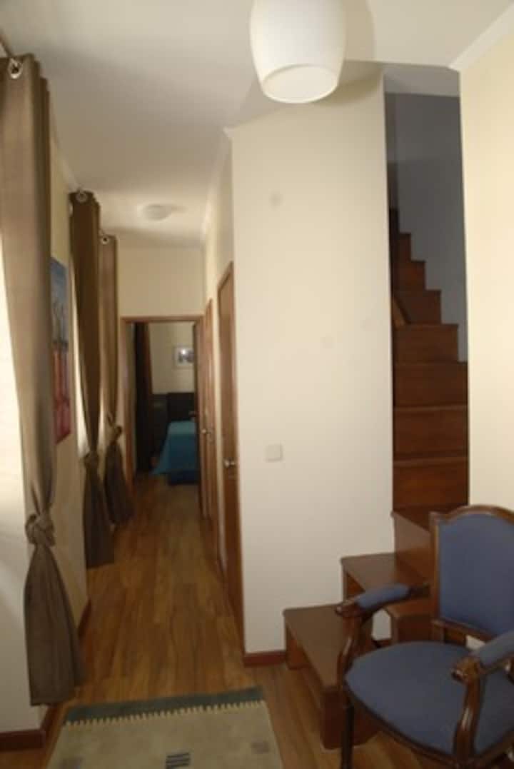 Apartment center w/free parking