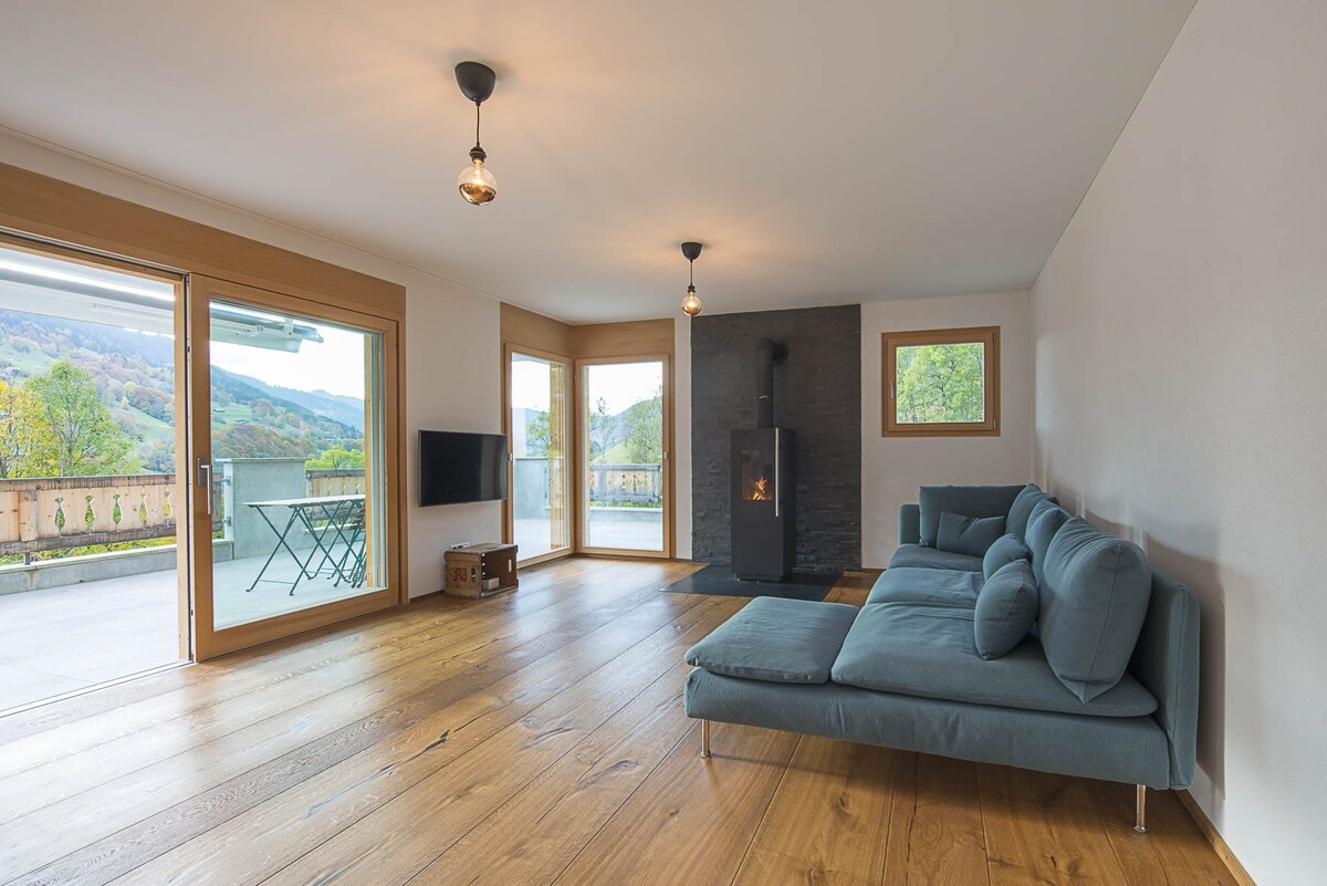 Top performing Airbnb: Chalet Raschnal - Luxurious Mountain chic (Ap.Nr2) in Klosters