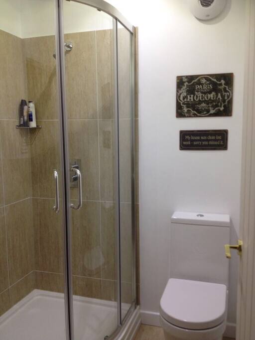 Guest Ensuite