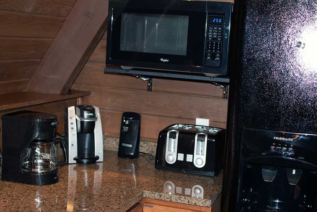 Appliances - Also includes blender, crock pot, and waffle iron