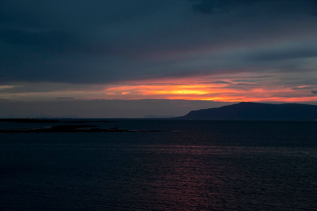this picture is taken around 3 in the morning from my window