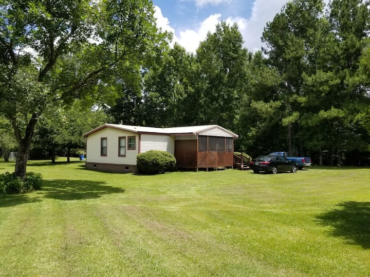 Lowcountry Living Houses for Rent in Cottageville, South Carolina