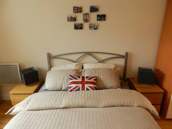 London Spacious Apartment
