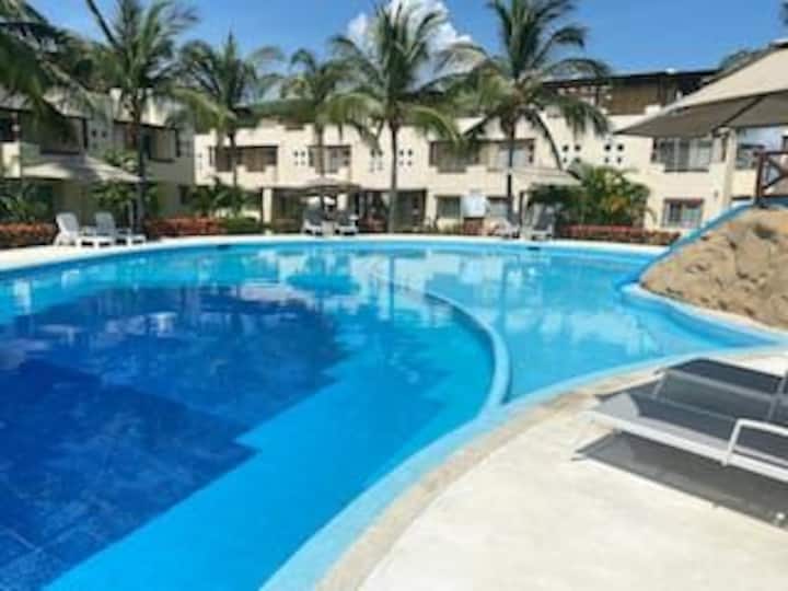 Hermosa Villa En Residencial Terrasol - Acapulco