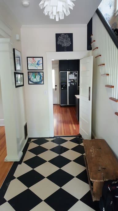Front foyer welcomes you home