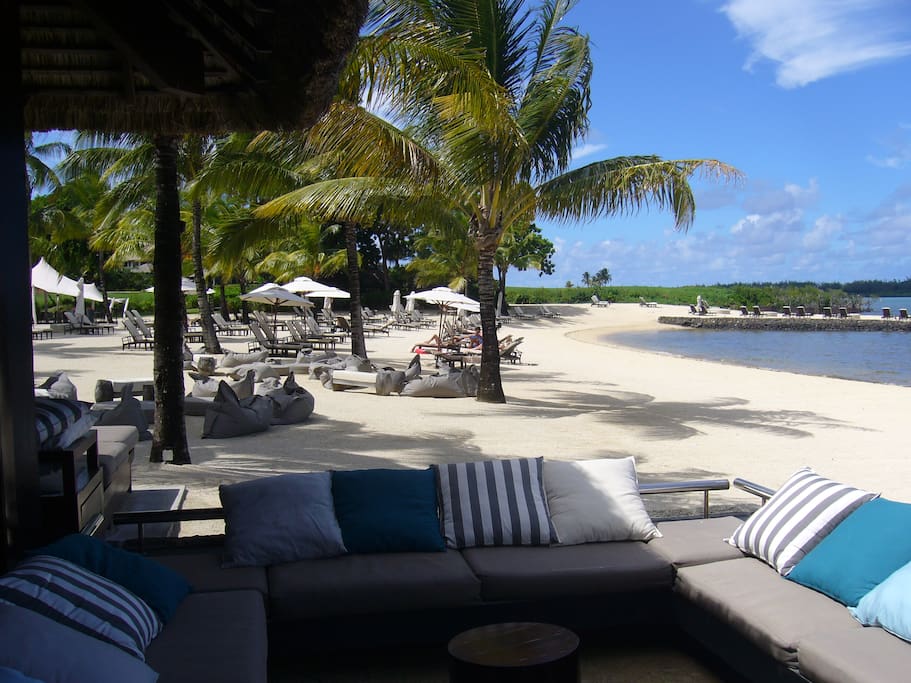 Anahita beach