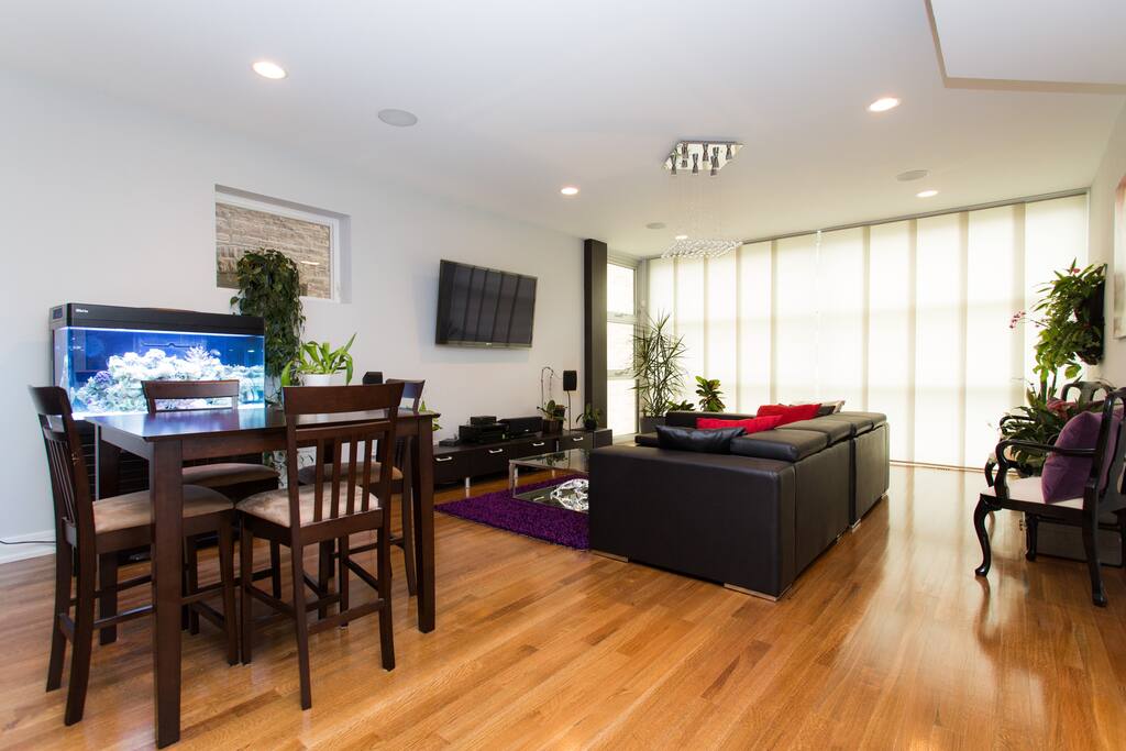 Luxury Apartment Wicker Park ****** Condominiums for Rent in Chicago, Illinois, United States