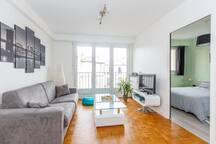 Appartement design-moderne Parisien