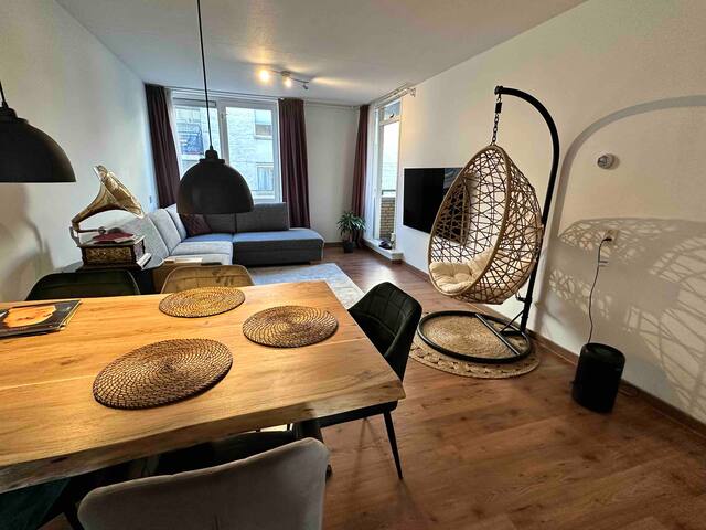 Cozy Two Bedroom Apartment in Amsterdam (75m2)