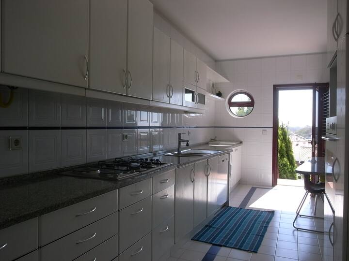 FOZ DO DOURO HOUSE