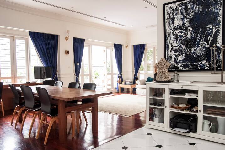 Luxury 3BR+ Pool Villa for 6-10, great location gallery image 5