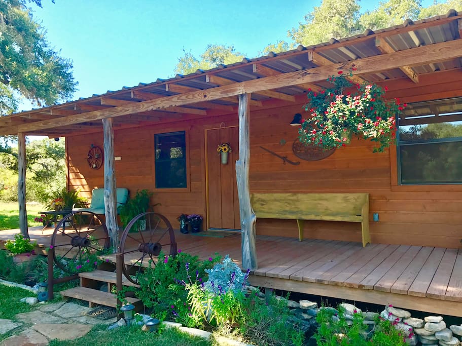 Four Sisters Ranch Cabin, Utopia, TX Cabins for Rent in Utopia, Texas