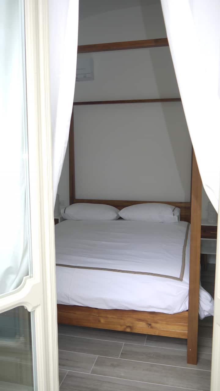 غرفة النوم 2