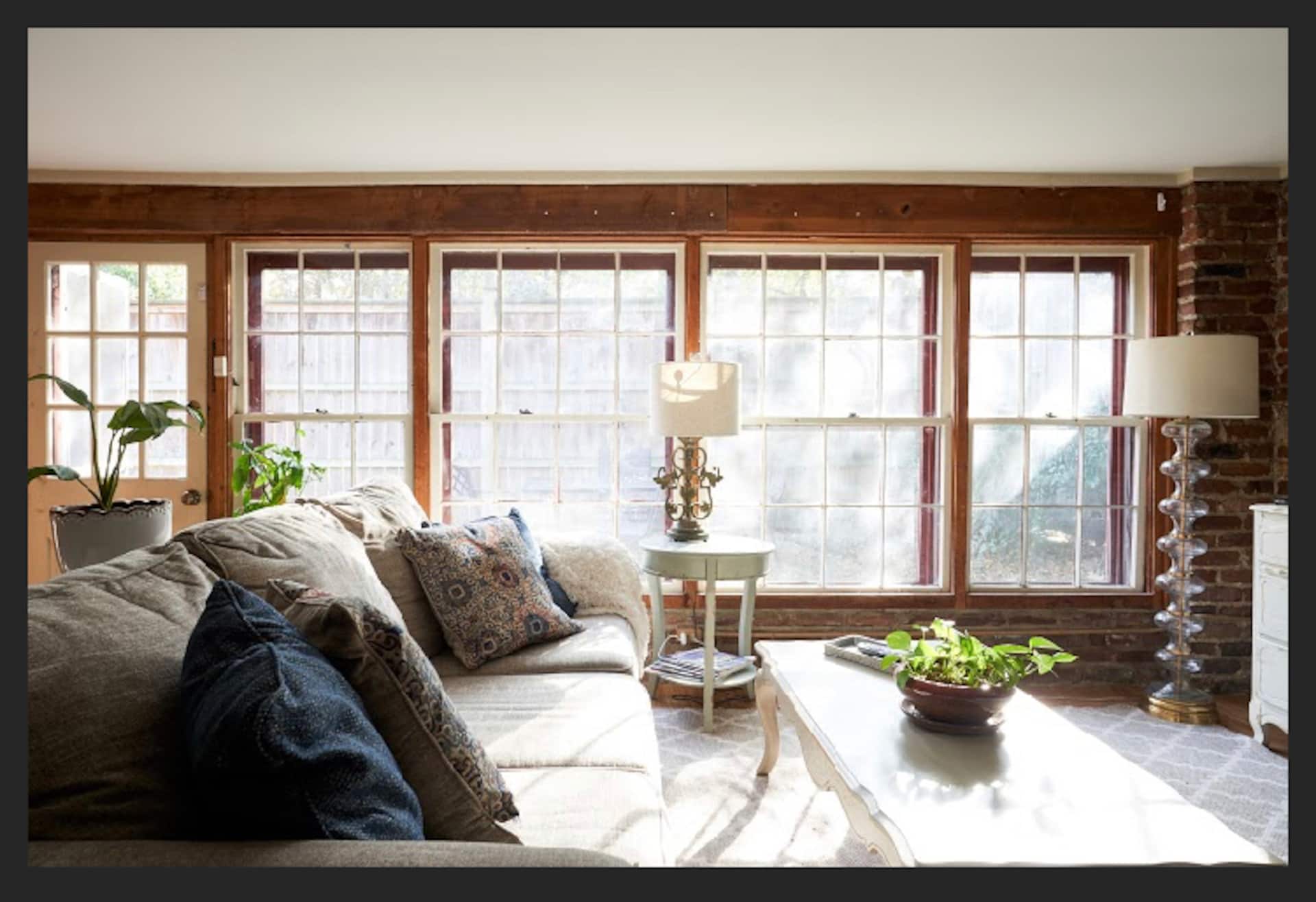 Private Rustic Carriage House