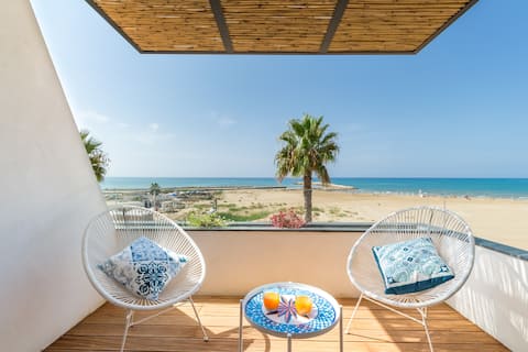 Medea, new apartment  just 20 m from the beach