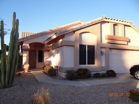 Private North Phoenix home w Pool