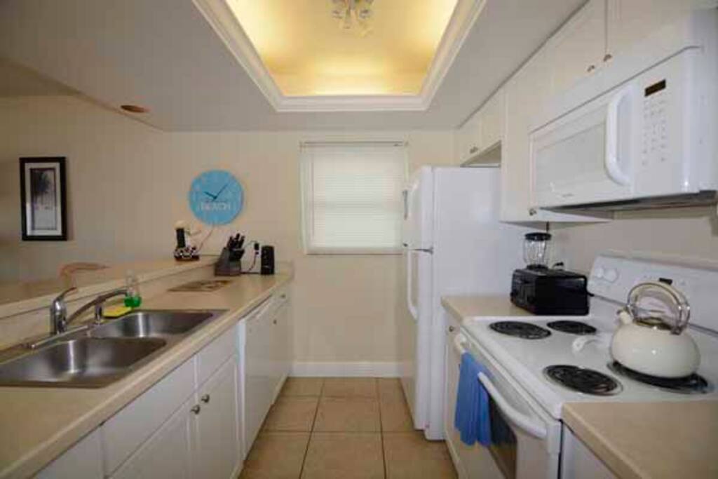 Sunset Terrace 109 - Image 2