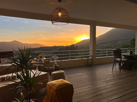 Beautiful, quiet villa 20 minutes from Ajaccio.