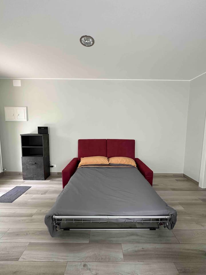 საძინებელი 2