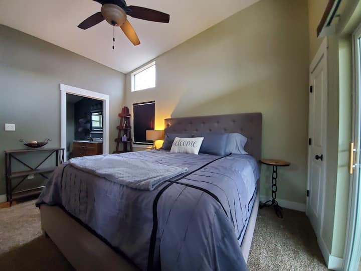 The master suit featuring a spacious and comfortable king bed. Guests often compliment us for our comfortable and cozy beds. 