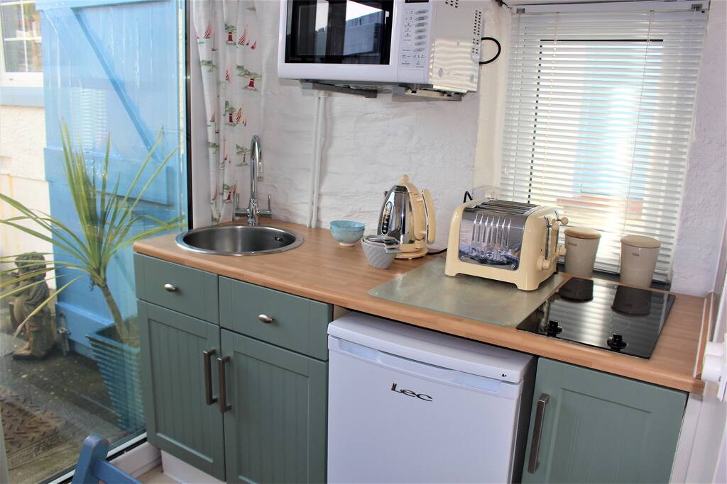 Kitchen area