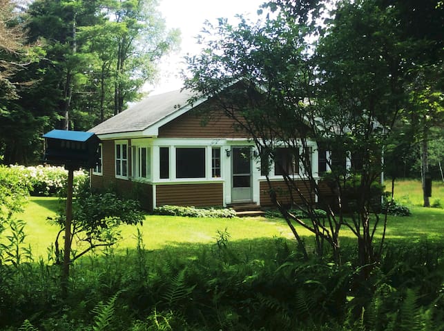 Airbnb The Berkshires Vacation Rentals Places To Stay