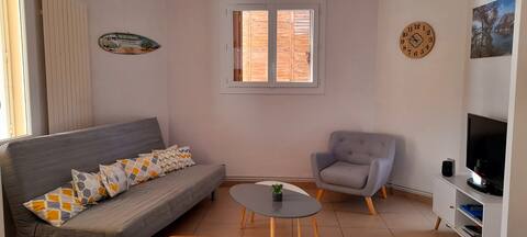 Top Airbnb: Cassis, Close to coves, 150 from the sea, garden, view à Cassis