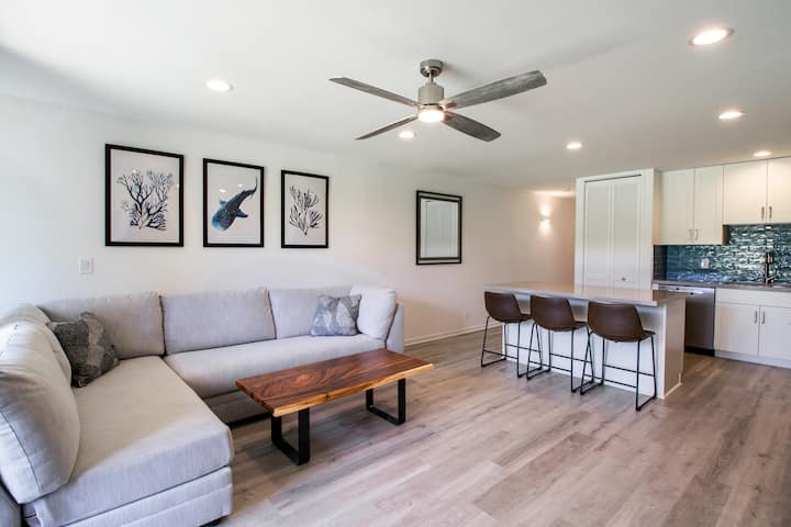Modern & Contemporary North Shore Oahu Condo - Kahuku, HI
