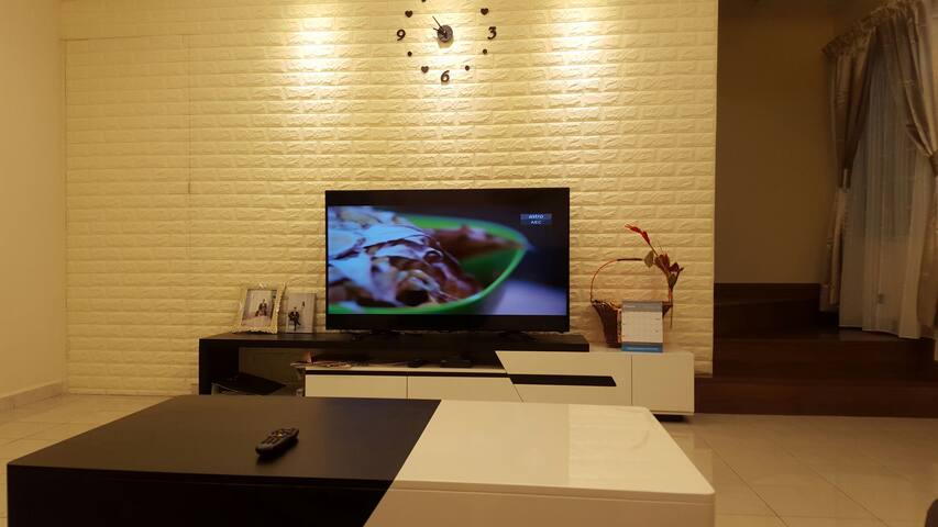 SETIA ALAM HOMESTAY