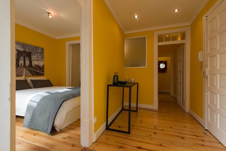 The luxury of a patio and a garden in centre town gallery image 3