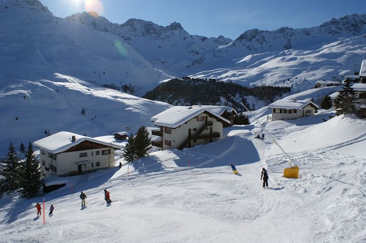 
 Christina直达斜坡 