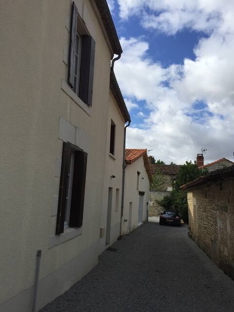 Gites de Tornesol - Sunflower  Cottages - Mansle