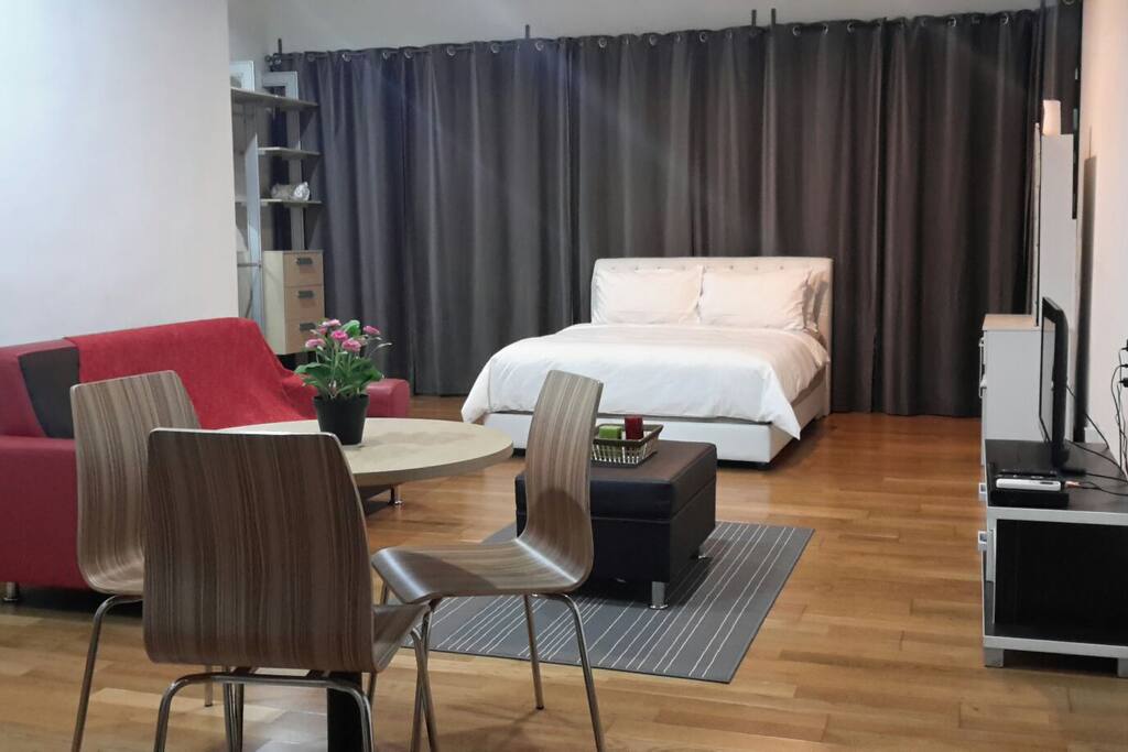 Fully furnish of studio unit